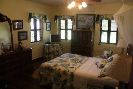 Rock Haven Bed & Breakfast Basseterre 5*,  Svatý Kryštof a Nevis