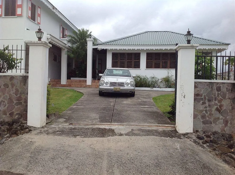 Rock Haven Bed & Breakfast Basseterre