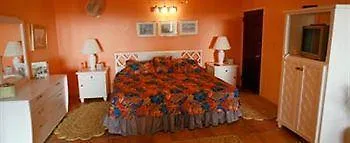 Rock Haven Bed & Breakfast Basseterre 5*,