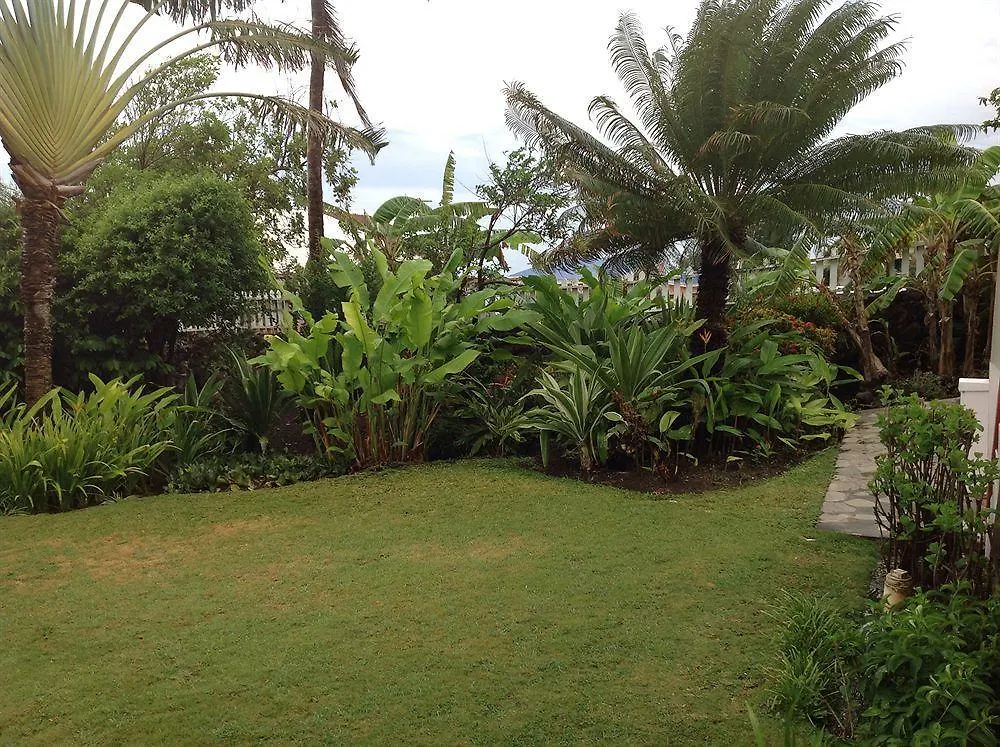Rock Haven Bed & Breakfast Basseterre 5*,  Svatý Kryštof a Nevis