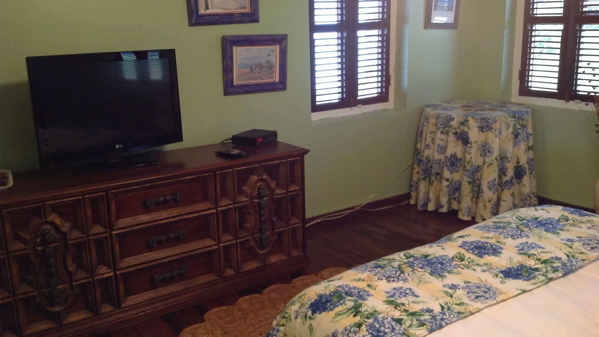 Rock Haven Bed & Breakfast Basseterre