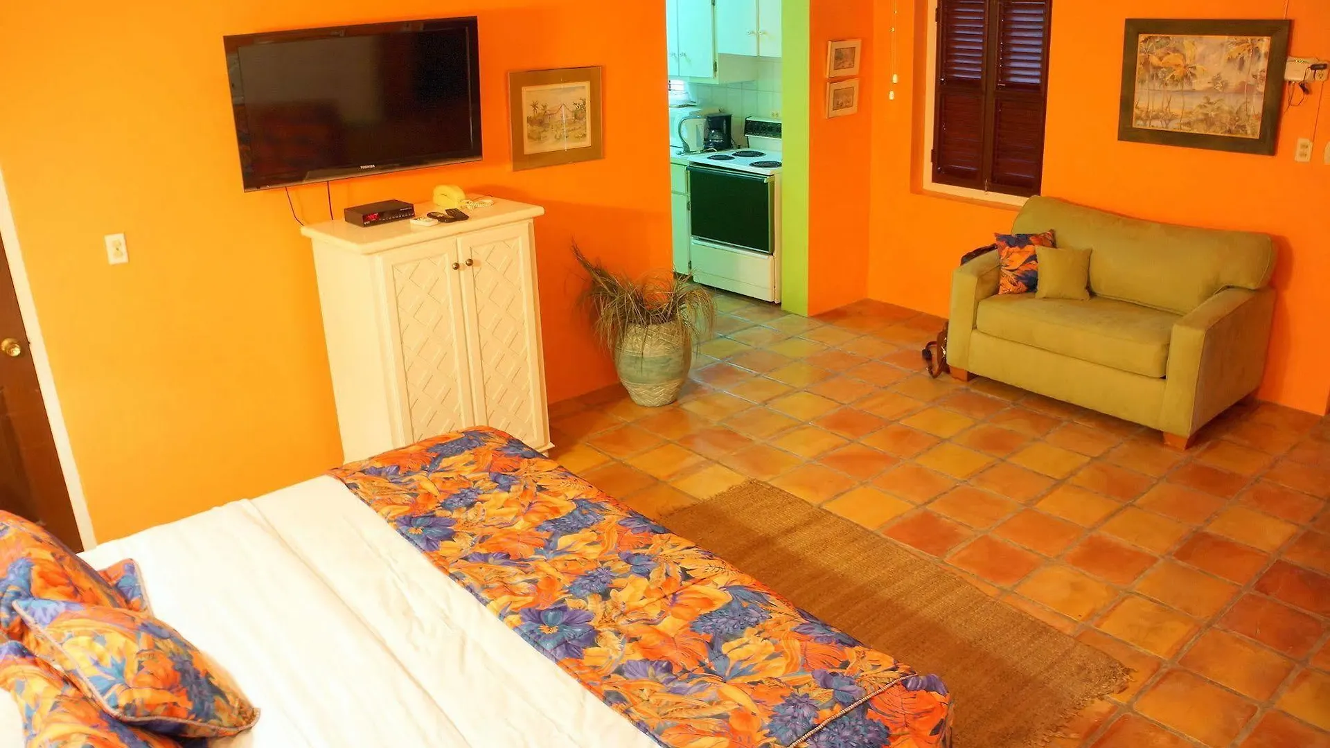 Rock Haven Bed & Breakfast Basseterre 5*,
